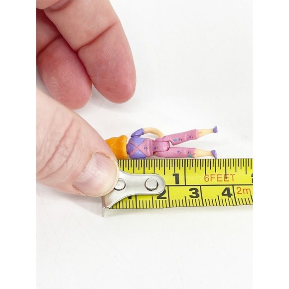 Galoob Secret Places Laundry Room Washer Dryer Mini Mom Girl Figure 1.5” - Picture 4 of 4